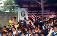 Doa bersama ratusan siswa SD kenang 100 hari kepergian Angeline