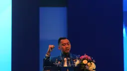 Edhie Baskoro Yudhoyono memberikan sambutan saat acara pembekalan Anggota Legislatif Partai Demokrat di Jakarta Convention Center (JCC) Senayan, Jakarta, Selasa (10/9/2019). Acara tersebut diikuti anggota DPR dan DPRD Provinsi/Kab/Kota se-Indonesia periode 2019-2024. (merdeka.com/Imam Buhori)