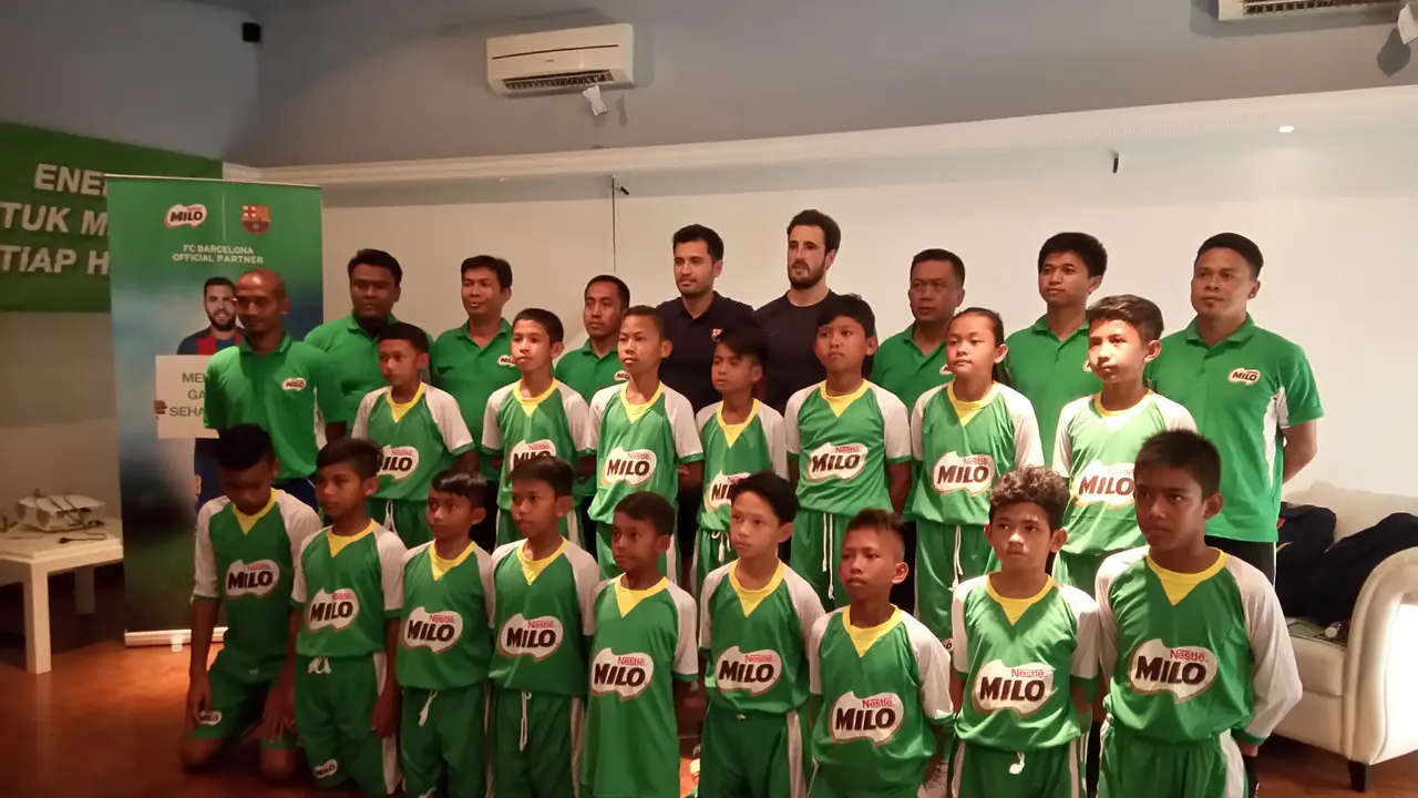 Suasana pelatihan MILO Football Championship 2017 bersama pelatih FC Barcelona di International Sports Club of Indonesia, Ciputat, Jumat (21/4/2017). (Lanny Kusumastuti/Bintang.com)