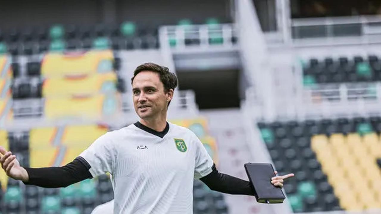 Paul Munster Tinggalkan Persebaya, Manajemen Bocorkan Nama Calon Pengganti