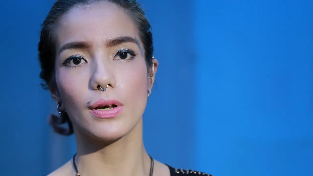 [Bintang] Sheila Marcia