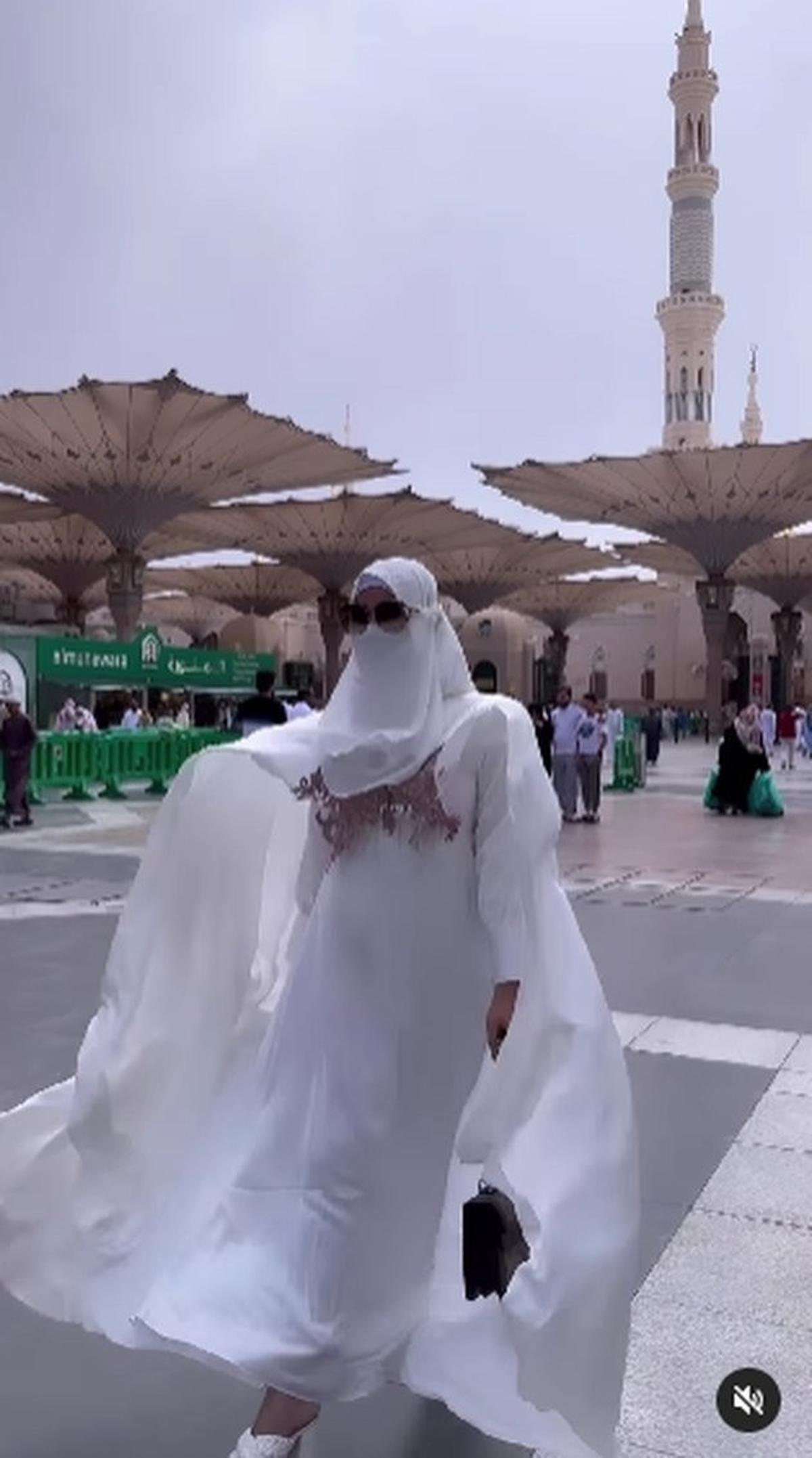 Kasus Isa Zega Umroh dengan Cadar Terancam Dugaan Penistaan Agama, Kembali Tuai Kecaman