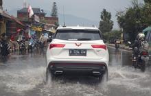Waspada Aquaplaning: Tips Aman Berkendara di Musim Hujan untuk Hindari Kecelakaan