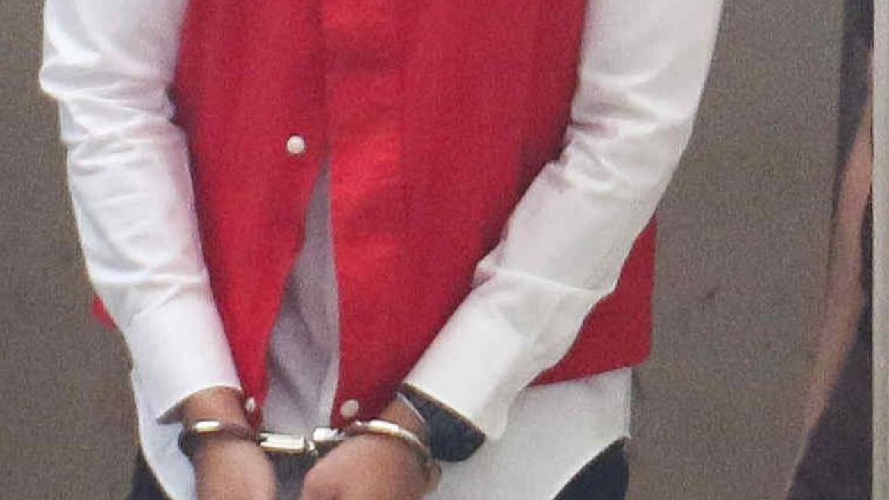 Sidang pembacaan tuntutan oleh Jaksa Penuntut Umum (JPU) ditunda hingga Selasa (15/8/2023) lantaran jaksa masih membutuhkan waktu untuk menyempurnakan tuntutan.