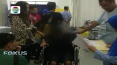Sementara rencana pemberangkatan anak Jeremy Thomas ke Singapura di cegah polisi.