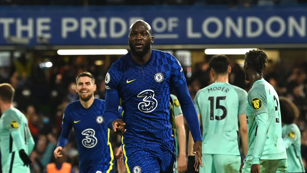 Foto: Mantan Pemain MU Saling Berbalas Gol di Laga Chelsea vs Brighton