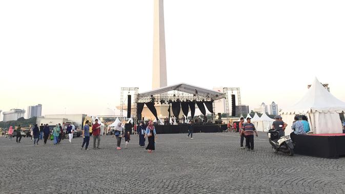 Persiapan Jakarnaval 2018 yang Akan Diselenggarakan Besok (Liputan6.com/Devira Prastiwi)