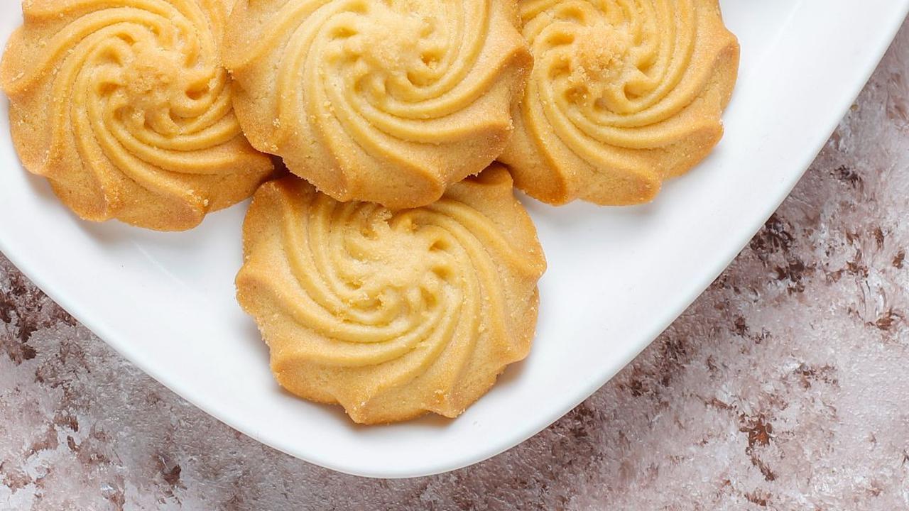 1. Butter Cookies Lumer