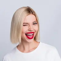 Cara Merawat Rambut yang di Bleaching/copyright istock/Deagreez
