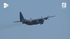 2 Pesawat Hercules AU Singapura singgah di Balikpapan. Pesawat ini membawa bantuan kemanusiaan untuk korban gempa Palu dan Donggala