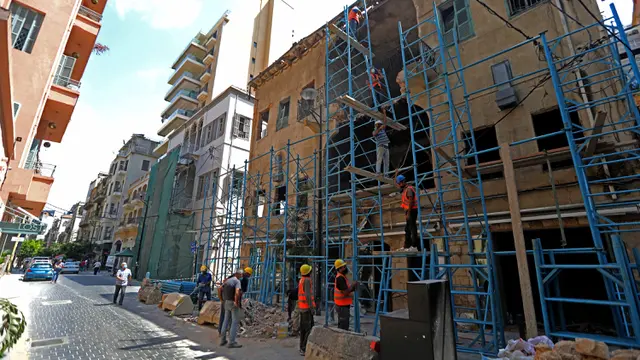 Rekonstruksi Bangunan Pascaledakan di Beirut