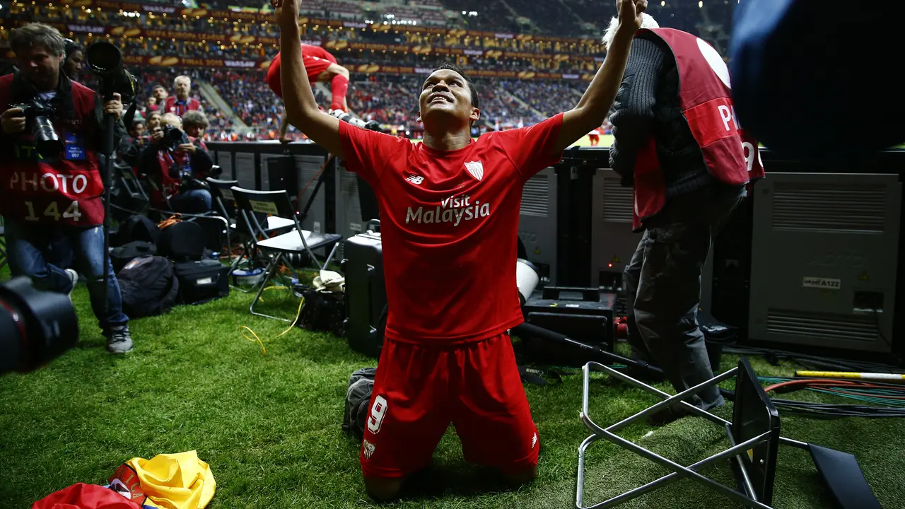 Selebrasi Carlos Bacca
