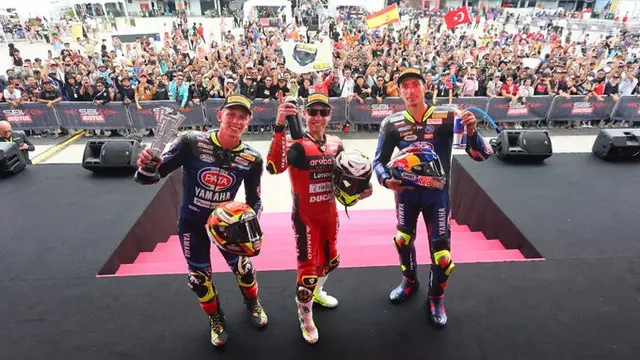 Podium Race 1 WSBK Mandalika