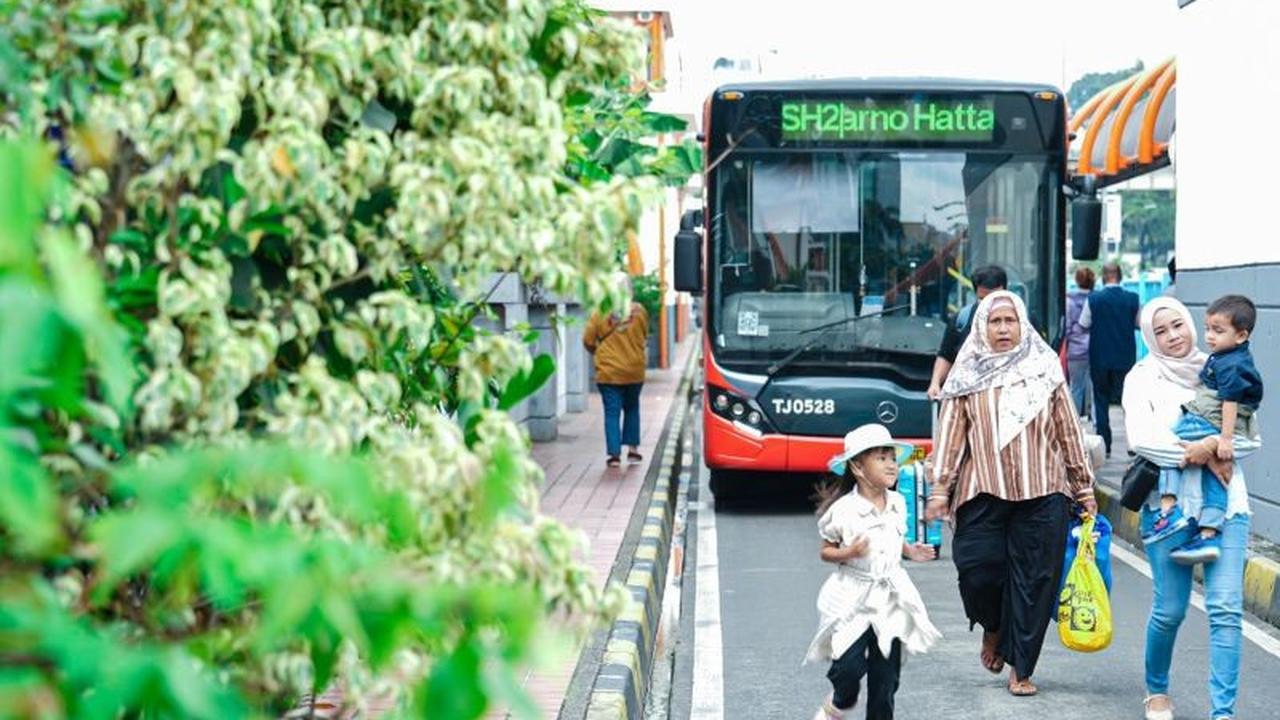 Lonjakan Penumpang: 18 Ribu Orang Manfaatkan Layanan Transjakarta Blok M-Soetta Selama Arus Mudik Lebaran 2026