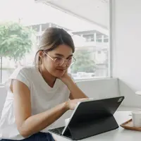 Sikap Misterius 8 Zodiak yang Membuat Mereka Makin Karismatik./Copyright depositphotos.com/sevendeman