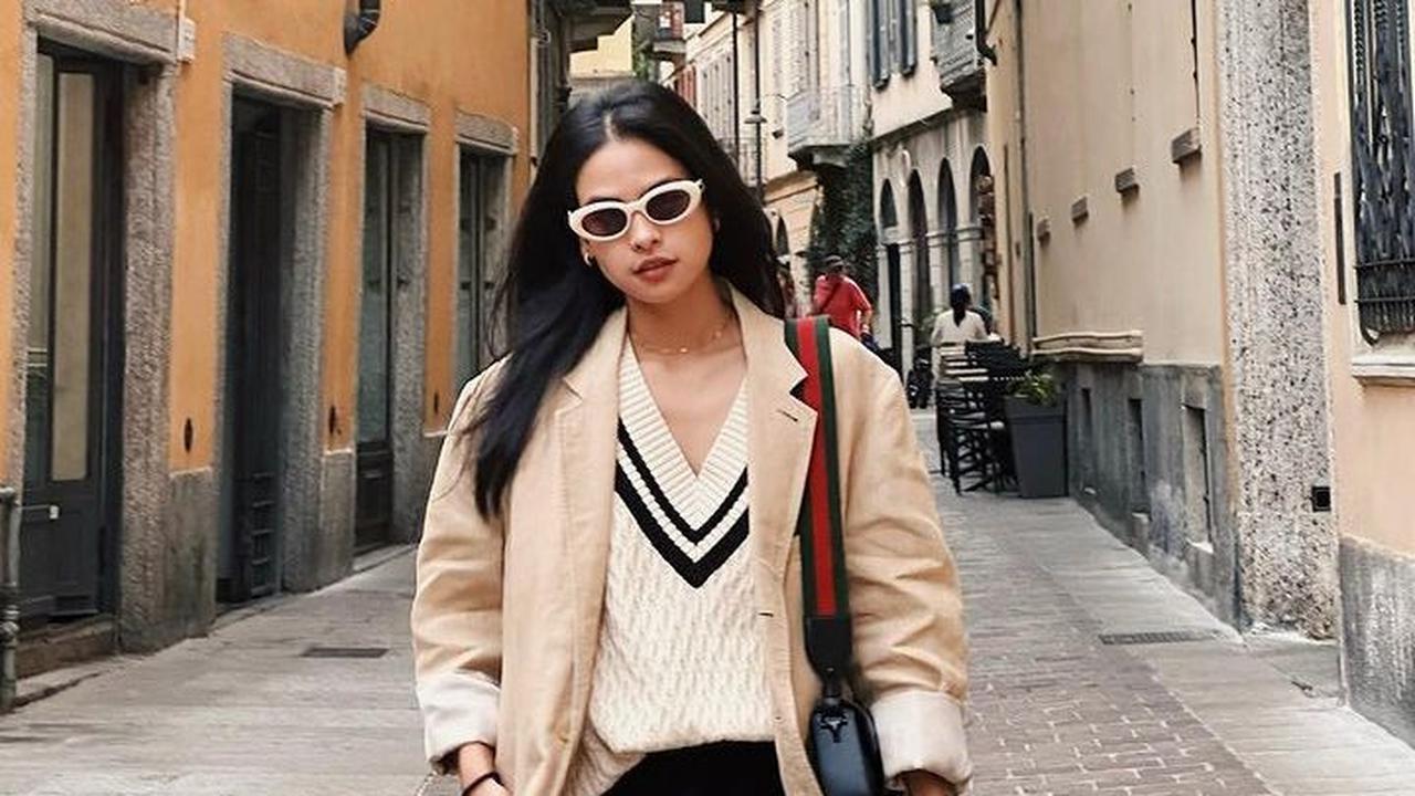Penampilan Maudy Ayunda langsung banjir komentar dari netizen. Banyak yang memuji penampilannya.<br>