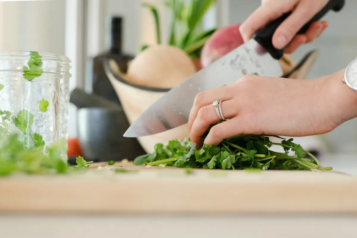 Yuk Redakan Stres dan Penat dengan Memasak Resep Praktis dan Sehat