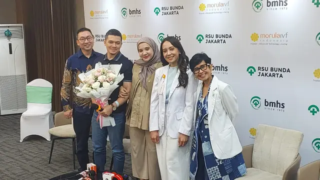 Irwansyah dan Zaskia Sungkar. (M Altaf Jauhar/ Liputan6.com)