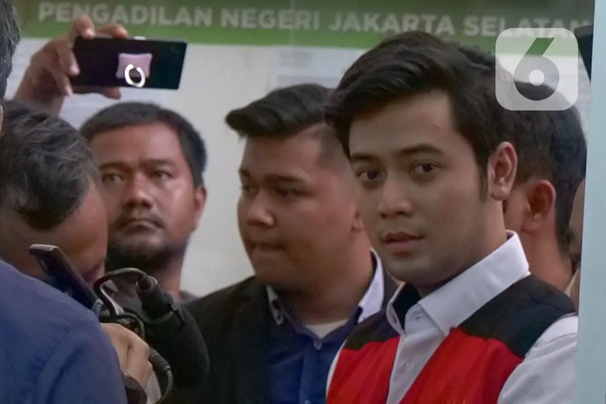 Kriss Hatta Jalani Sidang Perdana Kasus Dugaan Penganiyaan