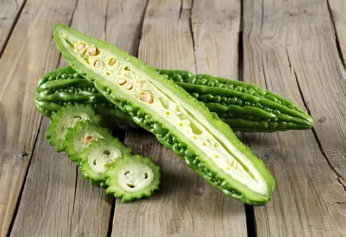 Hilangkan Rasa Pahit pada Pare Tanpa Garam, Cukup Pakai Satu Bahan Dapur Ini!