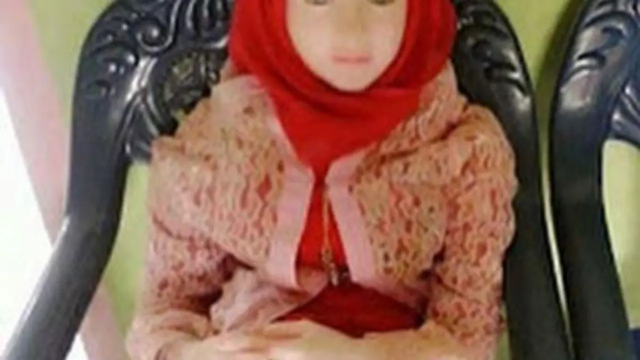 [Bintang] Lupakan Bidadari Sulawesi, Nih Cewek yang Bikin Kamu Nggak Kedip!