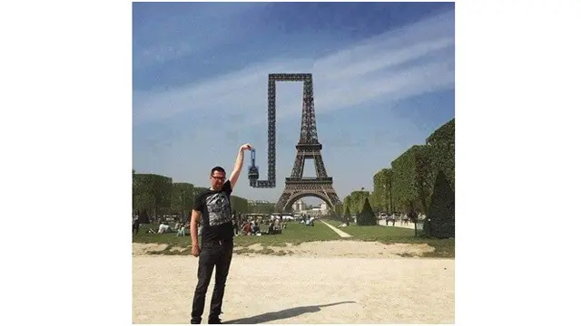 Foto Pria Ini Salah Angle, Hasil Photoshopnya Malah Bikin Ngakak