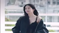 Terbang ke Jakarta, Moon Ga Young Bikin Sensasi dengan Pakai Lingerie di Bandara Incheon