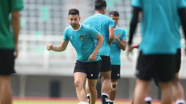 Suasana latihan Timnas Indonesia