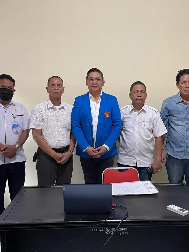 6 Potret Pasha Ungu Jalani Sidang Skripsi yang Sempat Tertunda 2 tahun
