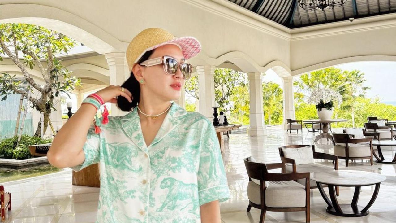 7 Potret Shandy Aulia di Instagram Jadi Sorotan, Dipuji Song Hye Kyo nya Indonesia