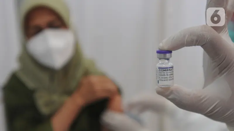 RSUD Tangerang Selatan Laksanakan Vaksinasi Booster untuk Lansia