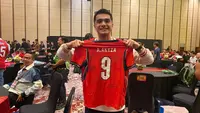 Selebritas Ricky Harun hadir dalam meet and greet bersama United Legends di Hotel Ritz Charlton, Jakarta, Sabtu (10/10/2026). (Bola.com/Benediktus Gerendo Pradigdo)
