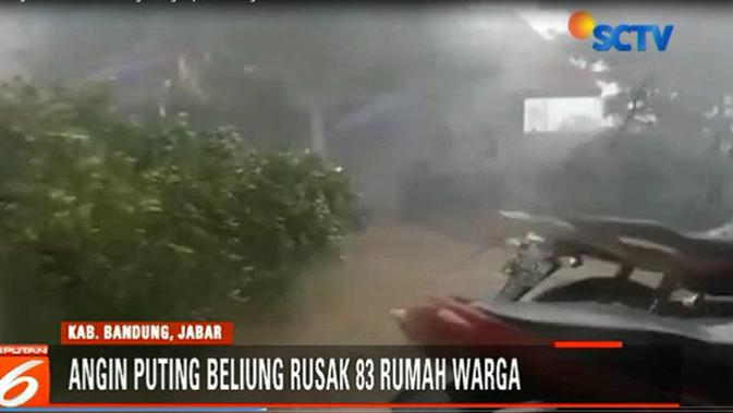 Detik Detik Angin Puting Beliung Rusak 83 Rumah Warga News Liputan6 Com