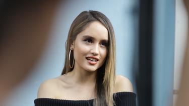 Dari Indonesia Cinta Laura Langsung Rekaman Tiga Lagu Di Swedia