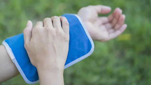 ilustrasi kompres es/shutterstock