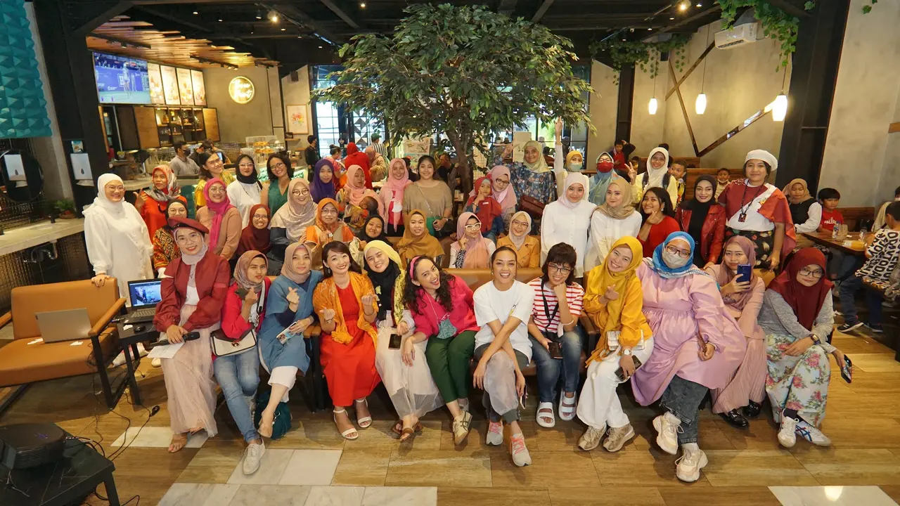 Komunitas MomaKECE