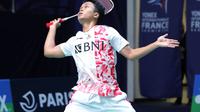 Tunggal putra Indonesia Anthony Sinisuka Ginting tersingkir di babak 32 besar French Open 2022.&nbsp;Anthony Ginting kalah dari&nbsp;wakil India Sameer Verma&nbsp;15-21, 23-21, 20-22 di Stade Pierre de Coubertin, Paris, Rabu (26/10) malam WIB. (foto: PBSI)
