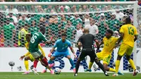 Julian Quinones berhasil mencatatkan namanya sebagai pencetak gol pertama di Piala Dunia 2026 setelah sukses membobol gawang Afrika Selatan pada menit kesembilan. (AP Photo/Natacha Pisarenko)