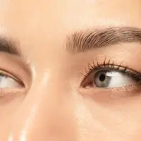 Bulu mata memiliki peran yang sangat penting dalam menciptakan tampilan mata yang menarik (Foto: Pexels.com)
