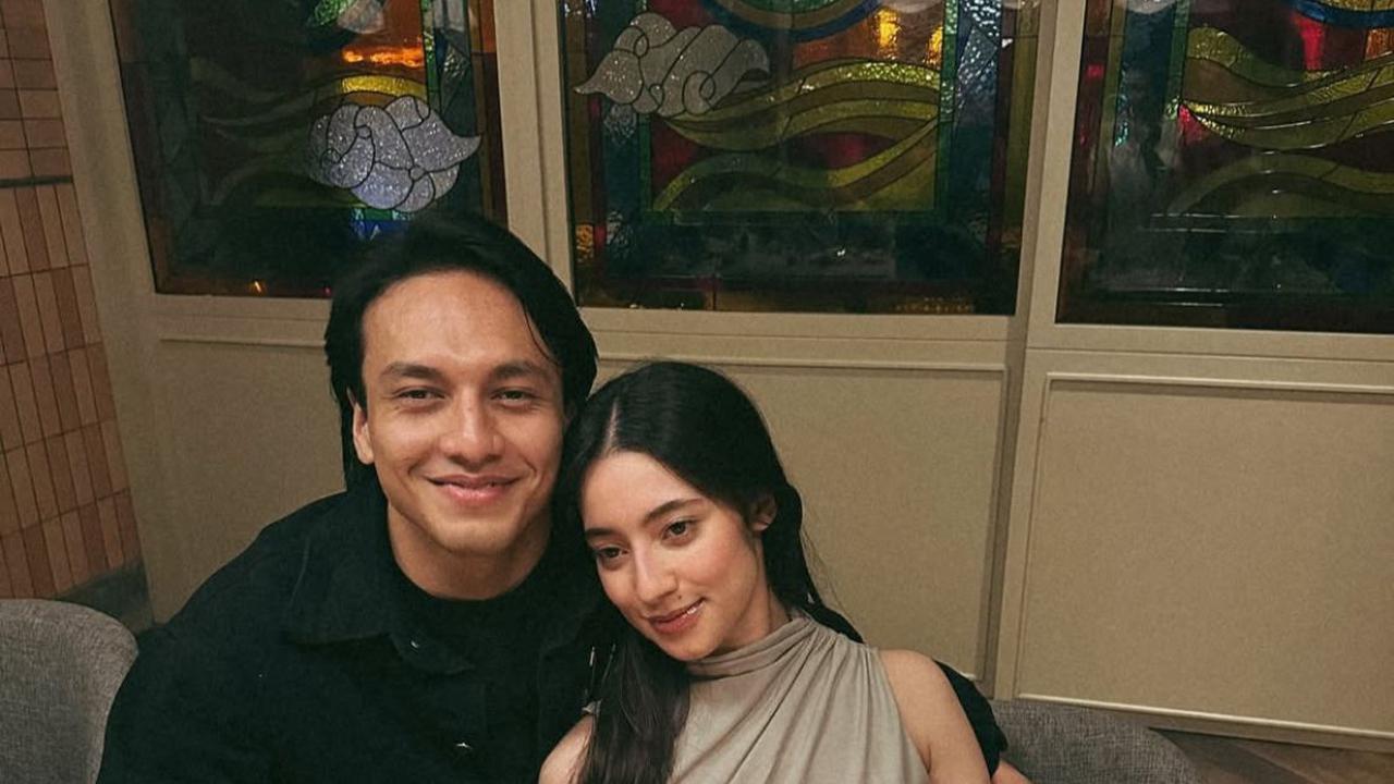 9 Potret Perayaan Ulang Tahun Jefri Nichol ke-26, Pamer Momen Mesra dengan Ameera Khan