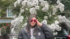 Pemilik nama lengkap Furry Citra Dellina merupakan seorang aktris dan model yang banyak menghiasi layar kaca dengan penampilannya di FTV hingga film. Beberapa waktu lalu, ia pun baru saja melepas masa lajangnya dan menikah dengan seorang pria bernama Radip. Pernikahan yang digelar mewah, dalam acaranya pun dilaksanakan prosesi pedang pora. (Liputan6.com/IG/@furrycitra)