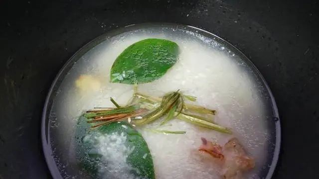 [Bintang] Nasi Uduk Magicom