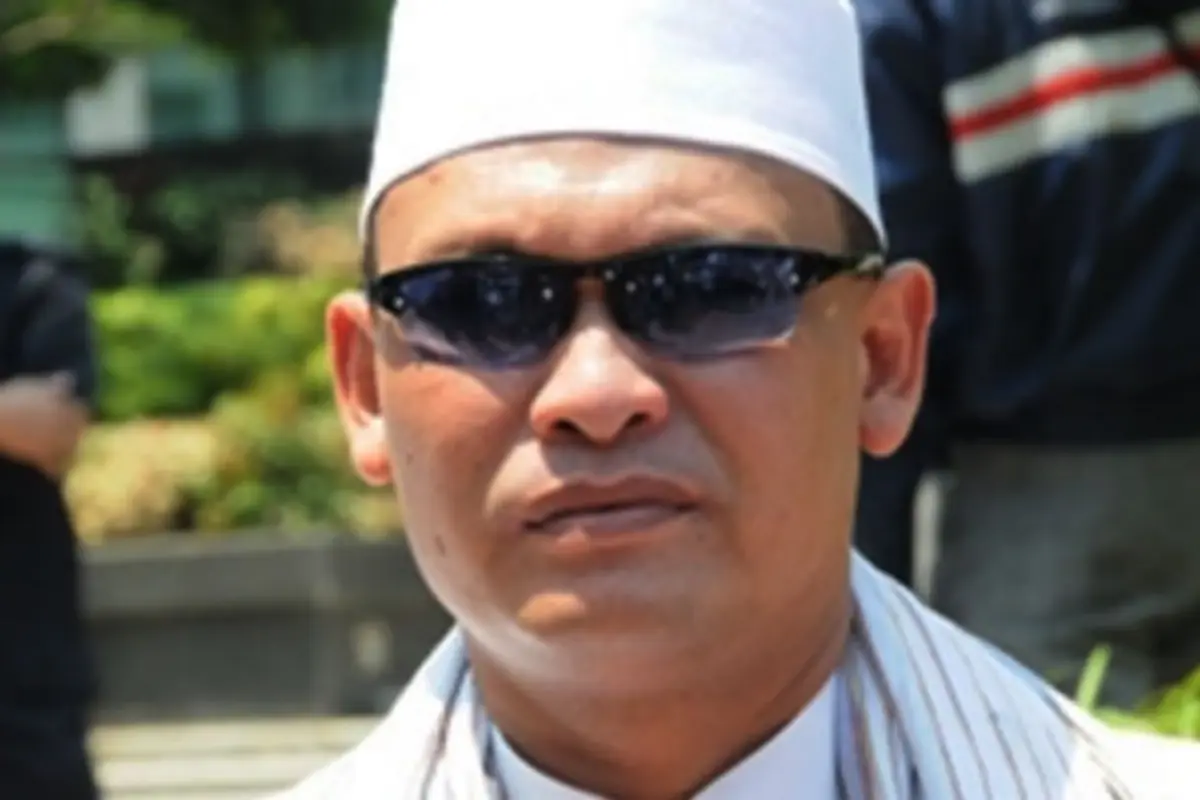 Habib Selon