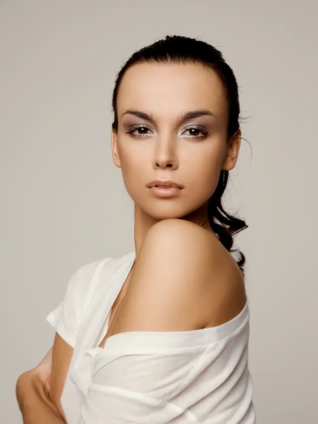 ilustrasi tips menggunakan blush on sesuai bentuk wajah/pixabay