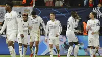 Pemain Real Madrid merayakan gol ke gawang Brest di Liga Champions, Kamis (30/1/2025) dini hari WIB. (c) AP Photo/Thibault Camus