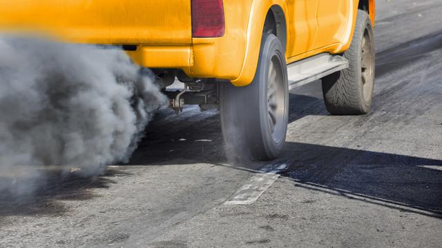 Gunakan Kendaraan Listrik Sekarang Aksi Nyata Merawat Bumi
