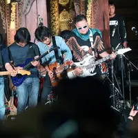 Six Strings. (Andy Masela/Bintang.com)