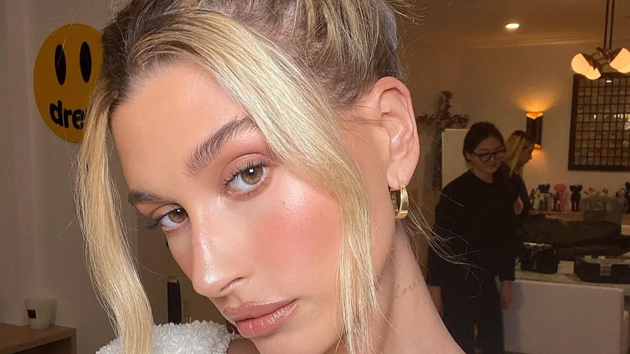 [Fimela] Hailey Bieber