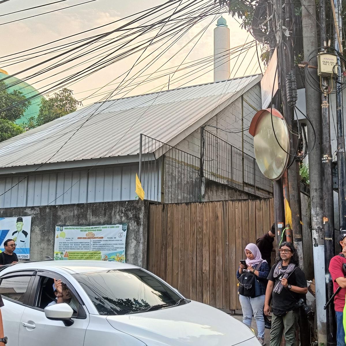 kondisi rumah duka suami najwa shihab