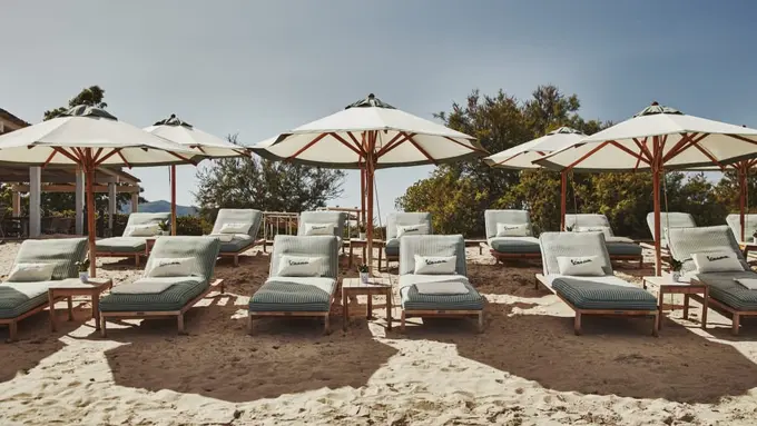 Ilustrasi liburan seru di Vespa by the Sea/Vespa by the Sea